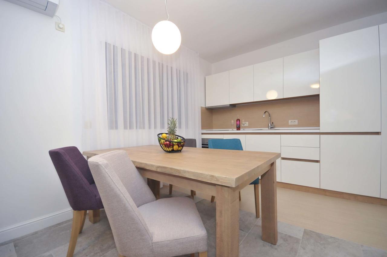 Corso Levante Luxury Suites Petrovac Exterior photo